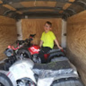 Meet your Posher, Kurtis